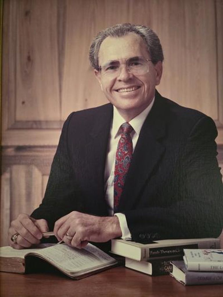 Dr. Calvin E. Phelps Profile Photo