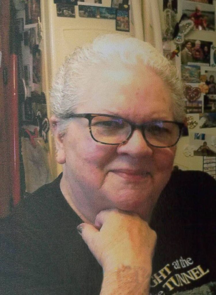 Linda J. (Newcomb) Weiss Profile Photo