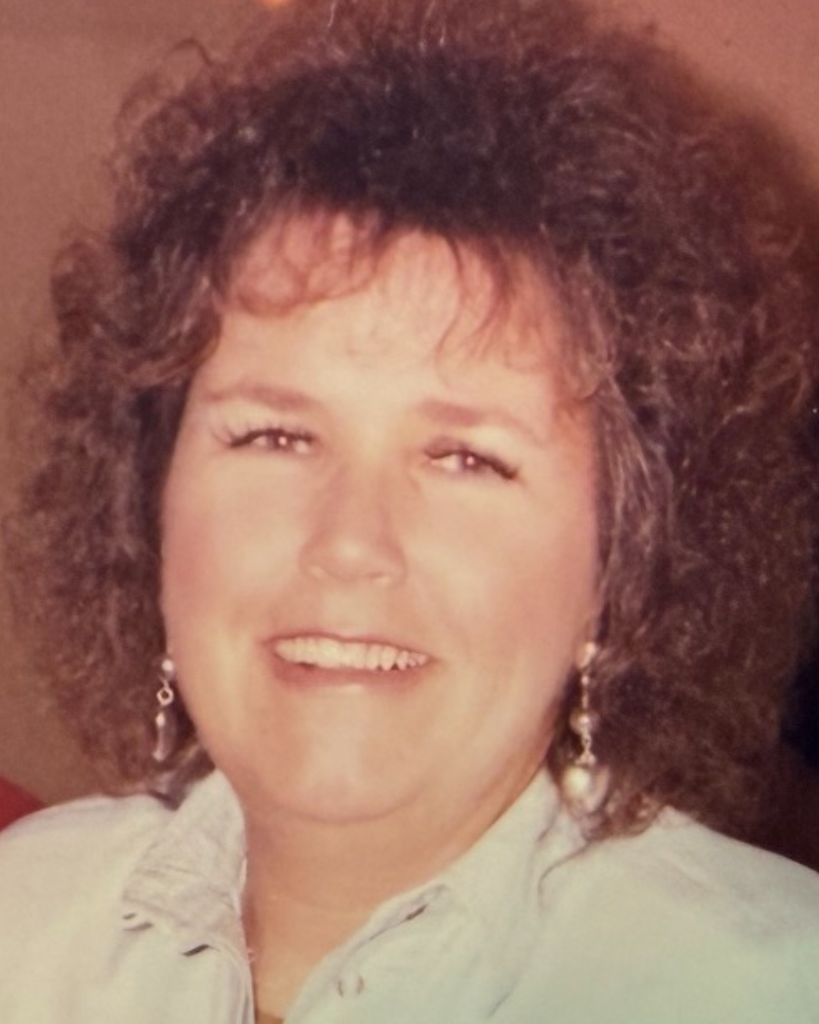 Elaine Arenas Profile Photo