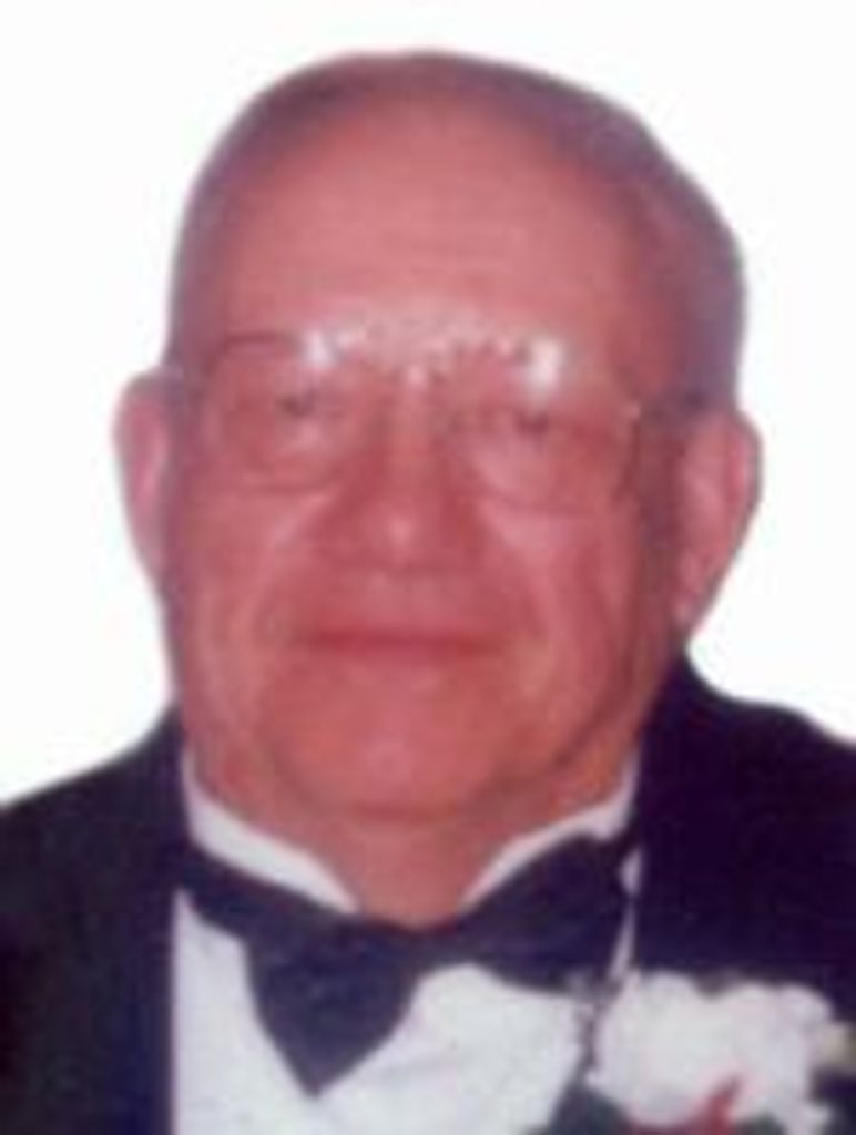 Richard E. Mccoy