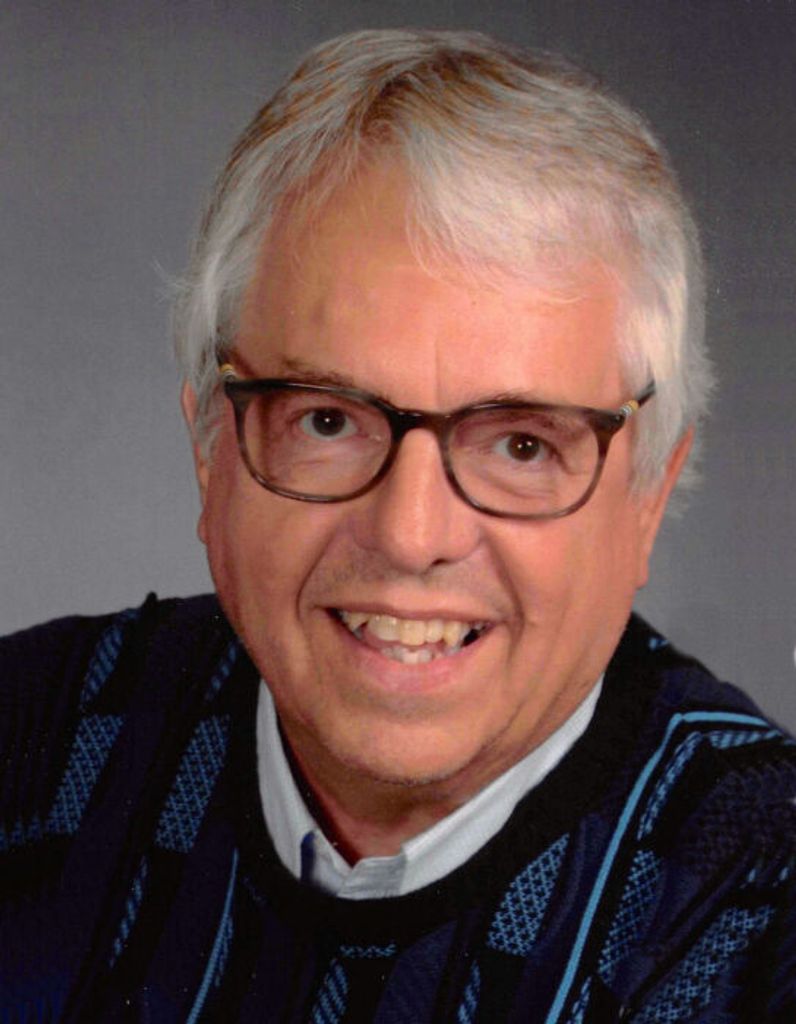 Dr. Ralph E. Skillings Profile Photo