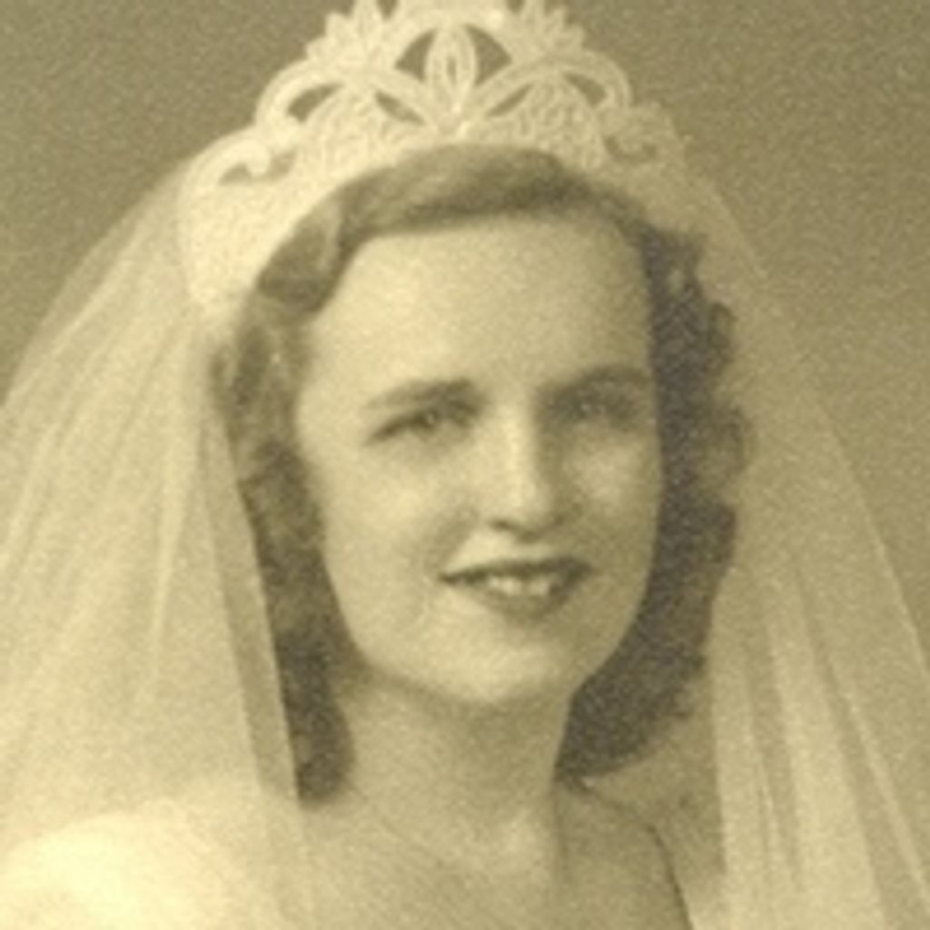 Dorothy  E. (Spudis)  Yevich