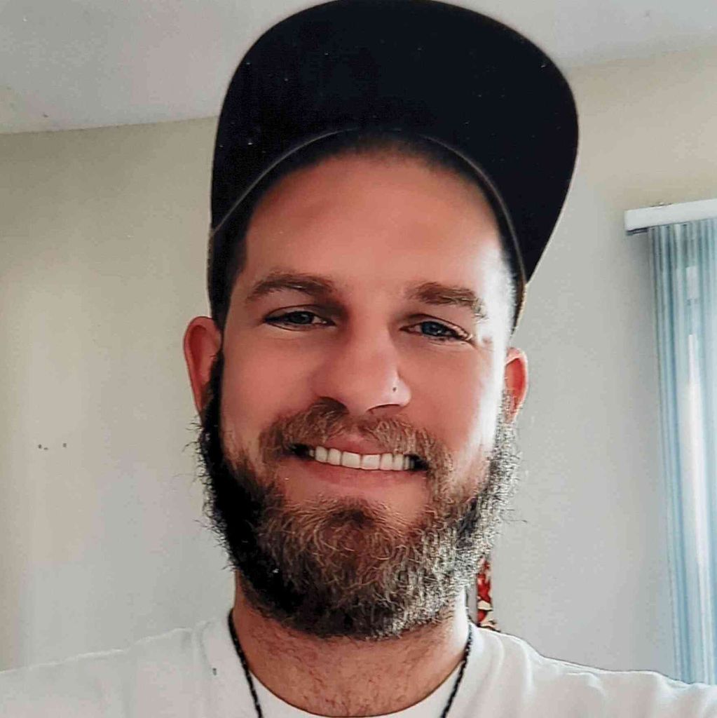 Michael Jon Heitkamp Profile Photo