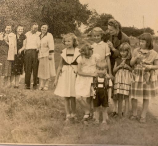Jean Aldona (Rudzinskas)  Clagg photo gallery thumbnail 2 of 65