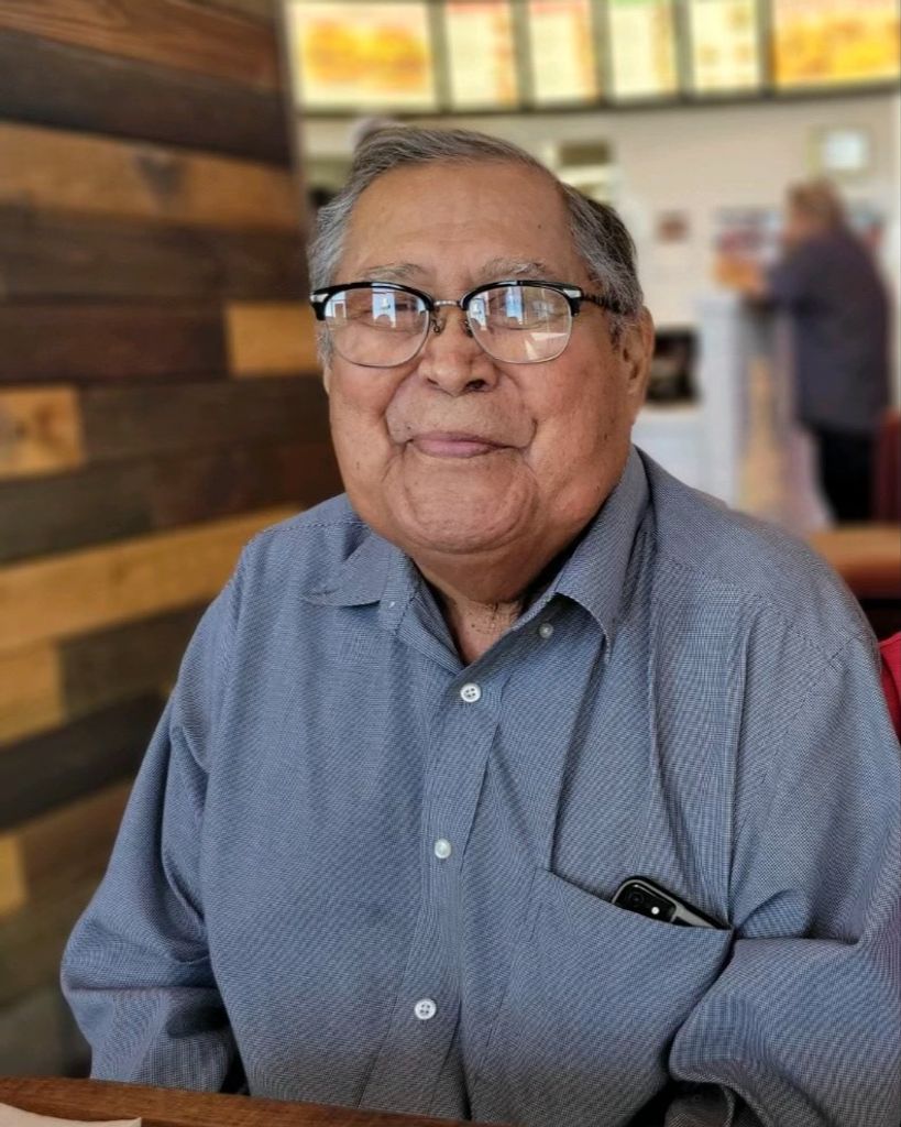 Efren Perez, Sr. (Plainview)