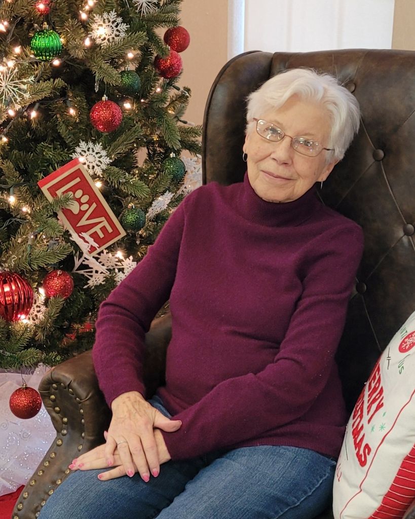 Rosemarie Fontana Profile Photo