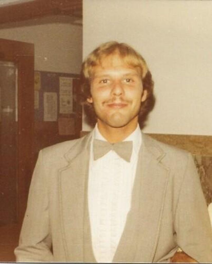 Kenneth E Diesing Profile Photo