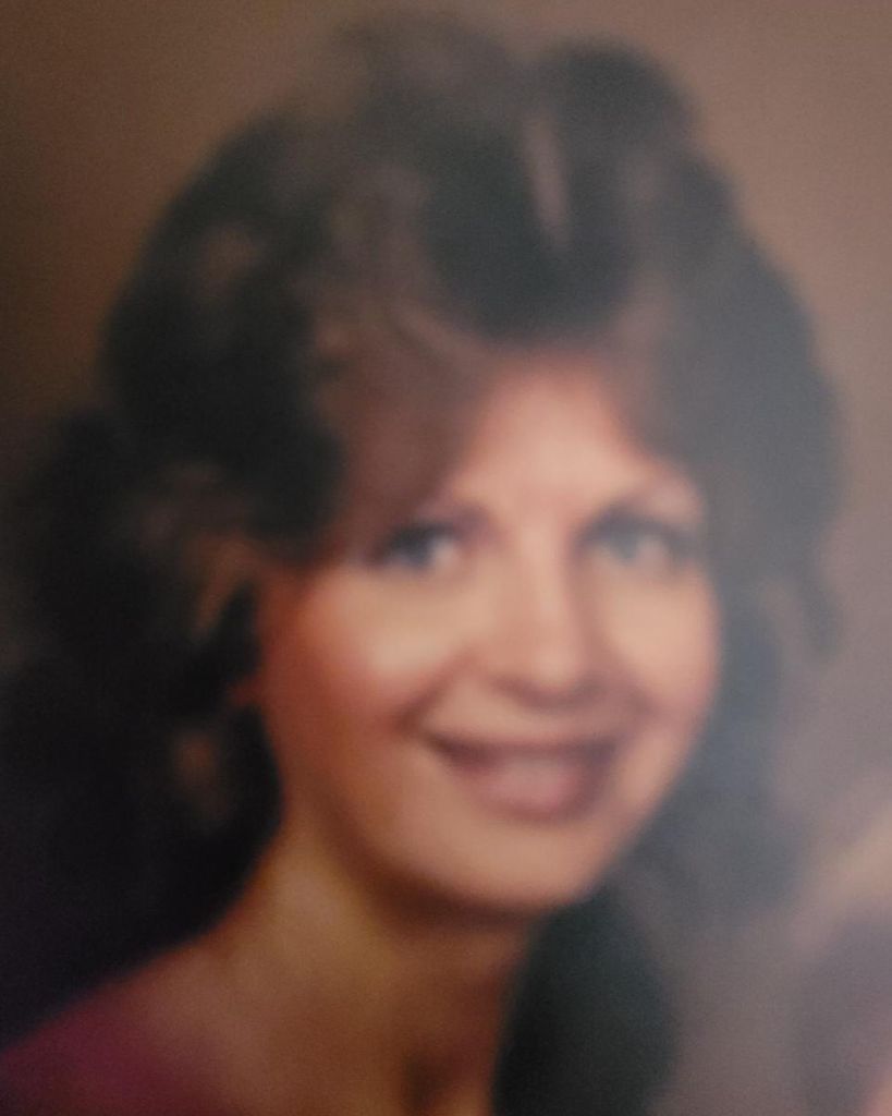 Julia Anne Shields Profile Photo