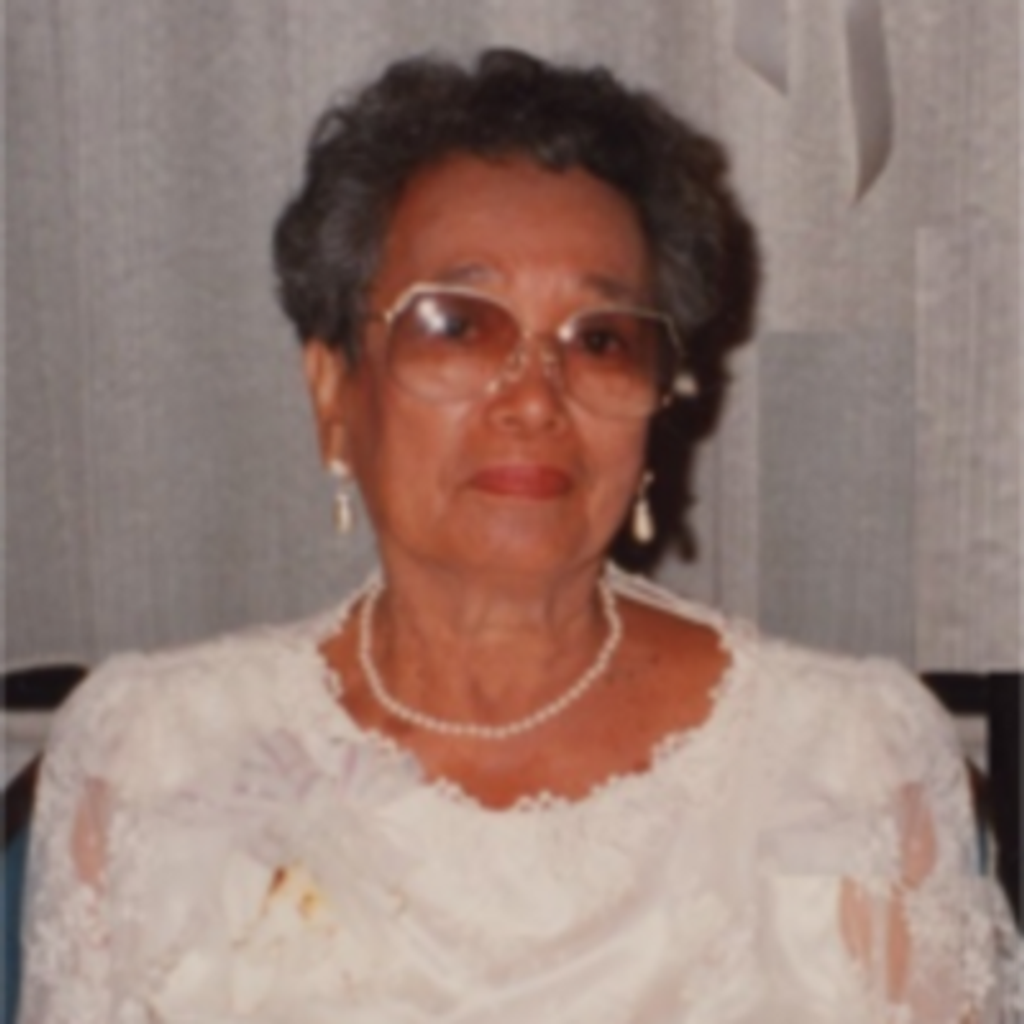 Juana Sonido Serdenia