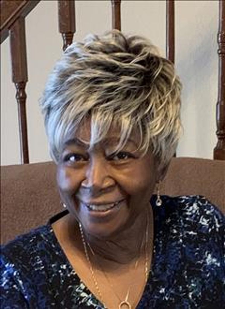 Deloise "Dee" Hooks Profile Photo