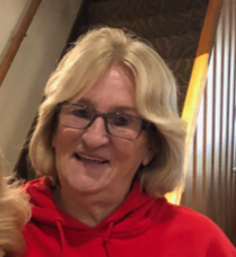 Lisa Elaine (Clark)  Whitledge