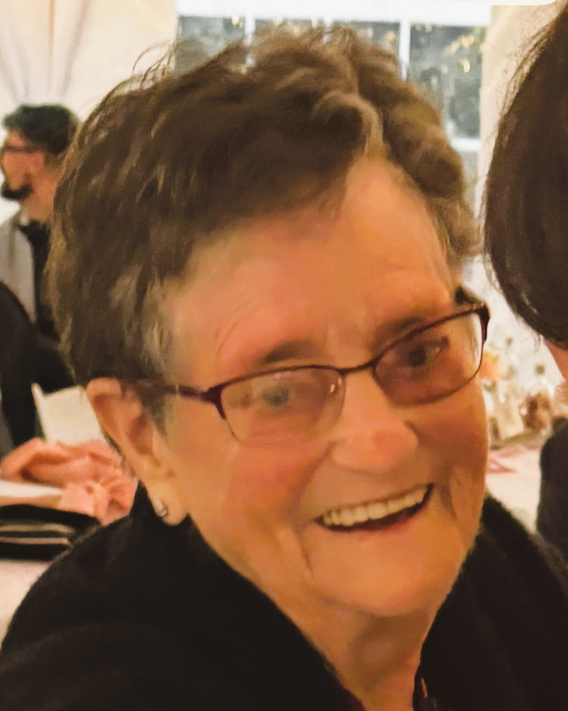 Virginia Lea Beloungea