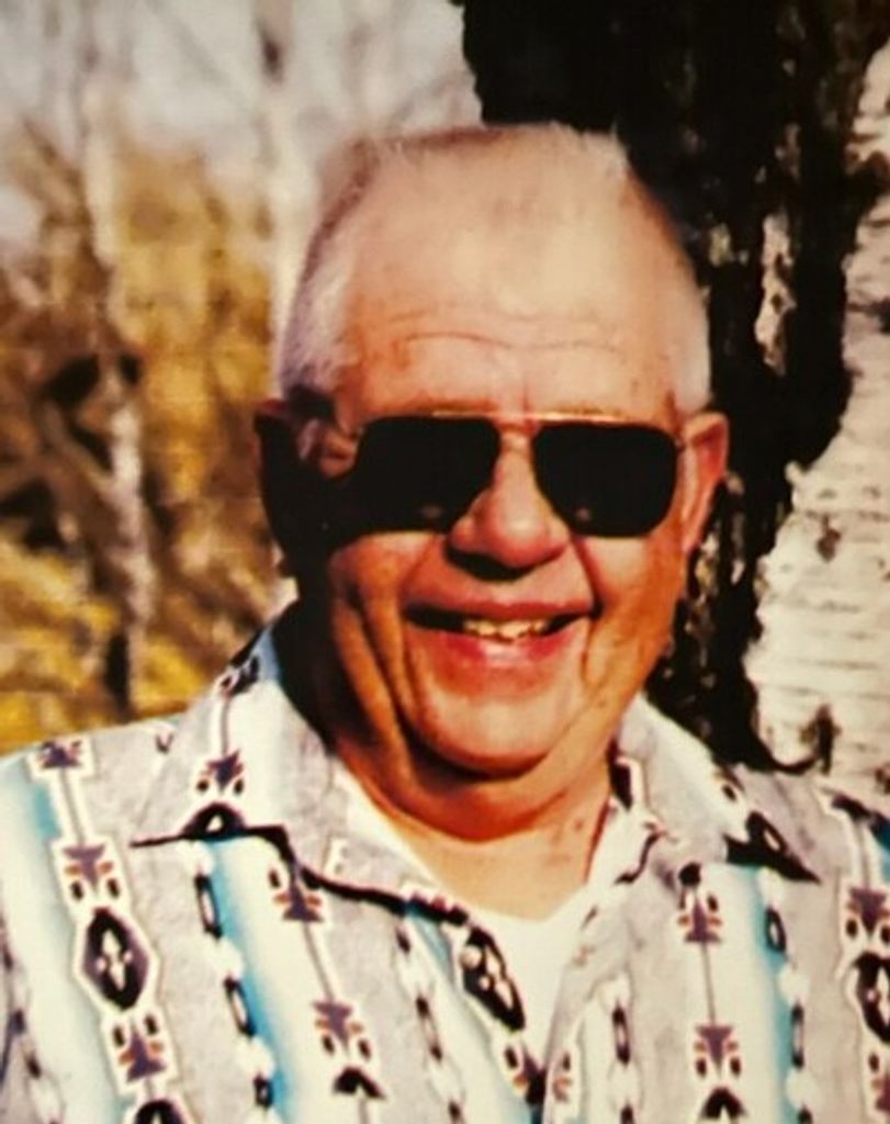 Robert "Bob" Lind