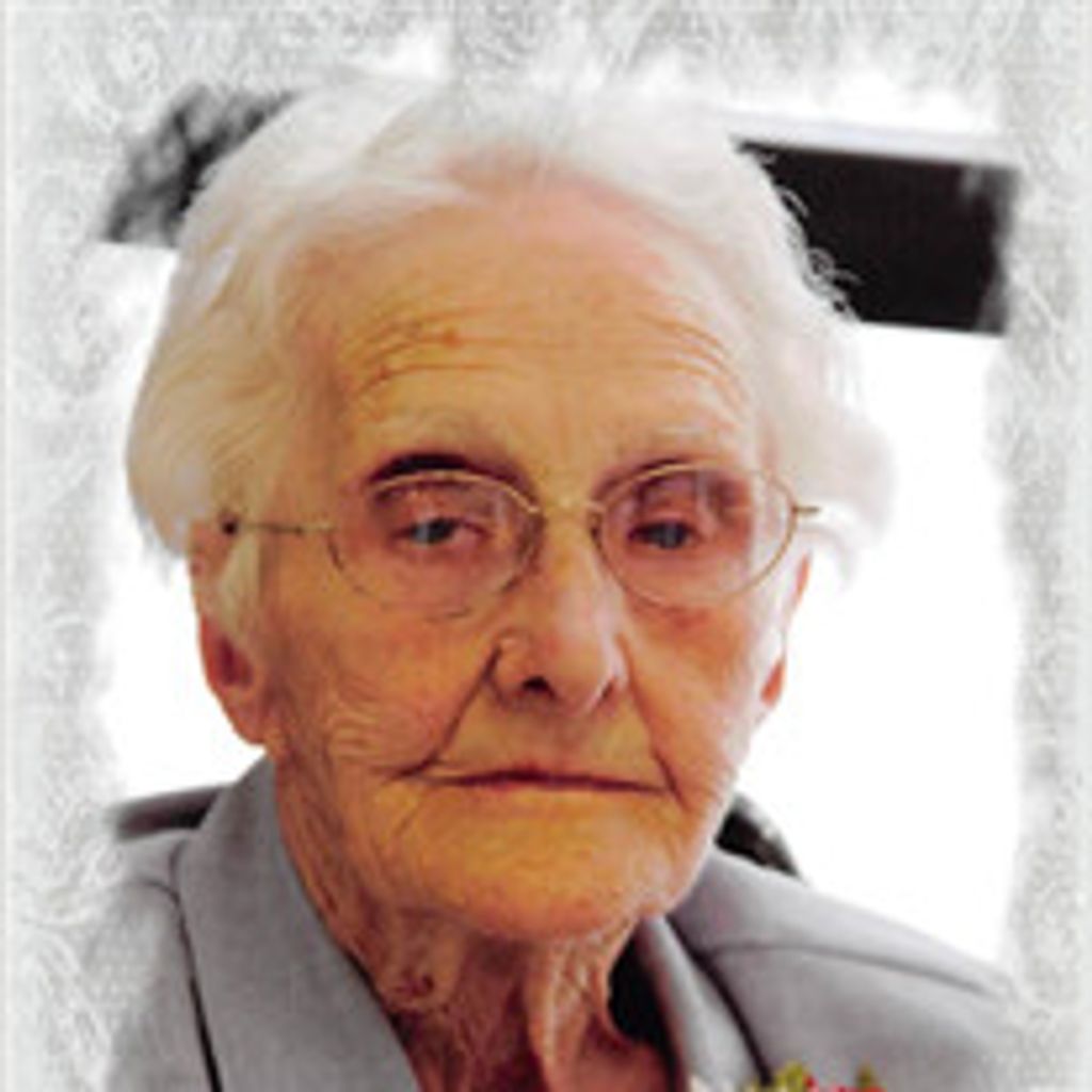 Juanita "Nana" Loehrke
