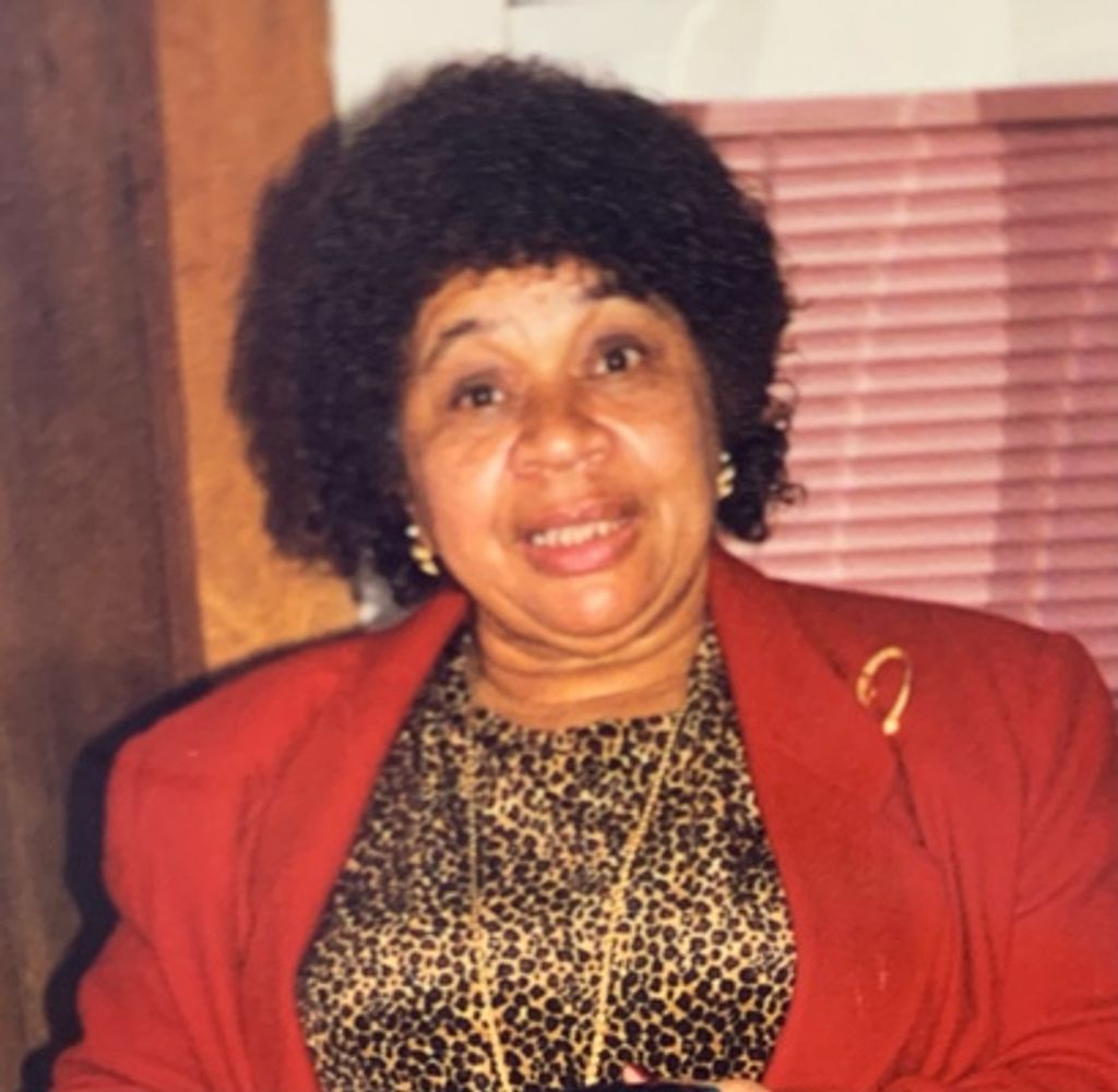 Sandra Ann Mckenzie Profile Photo