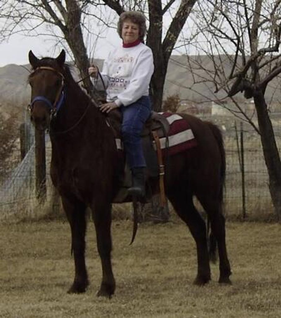 Ezmyrah Simonson Crerar Profile Photo