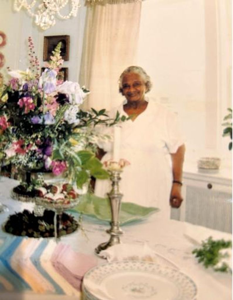 Ms. Georgia E. Carter Profile Photo