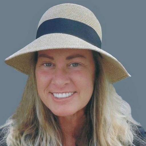 Mechele Lynn Horak Profile Photo