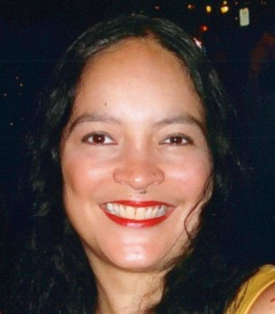 Julia Carlo