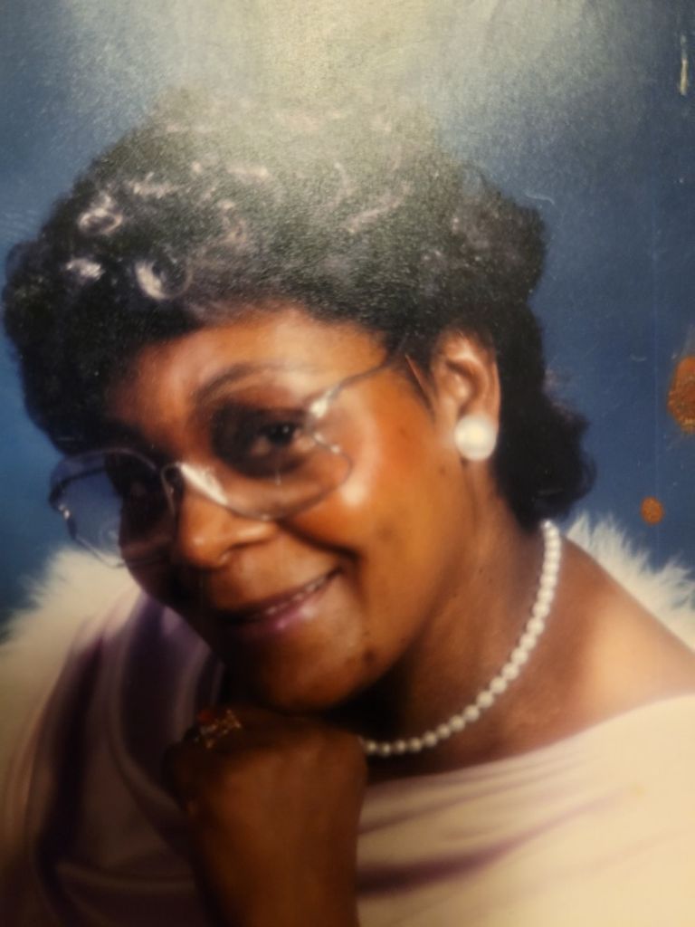 Thelma (Banks)  Frierson Profile Photo