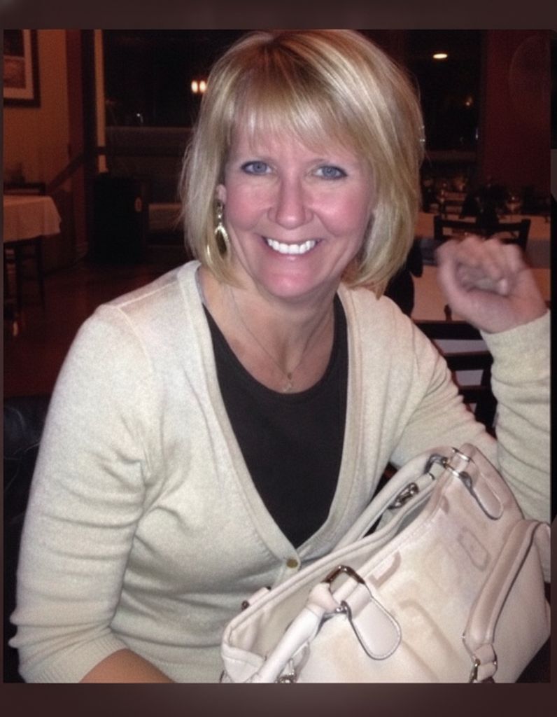 Lauri Pembrook Profile Photo