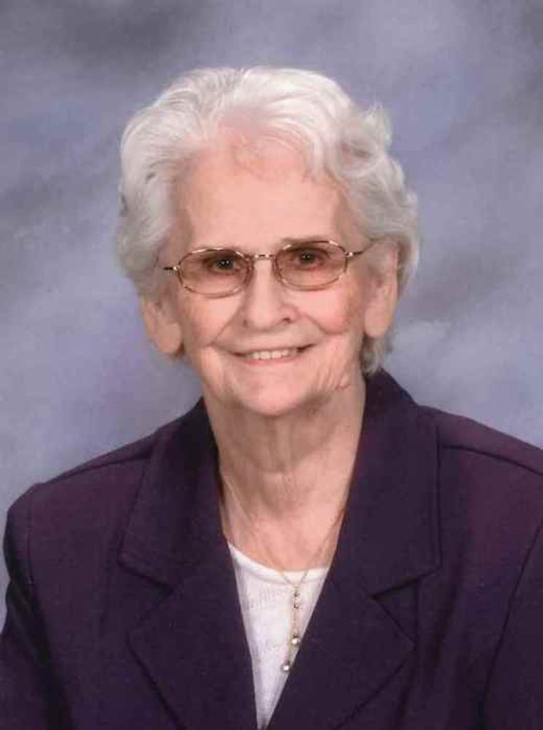 Dorothy Hoyle