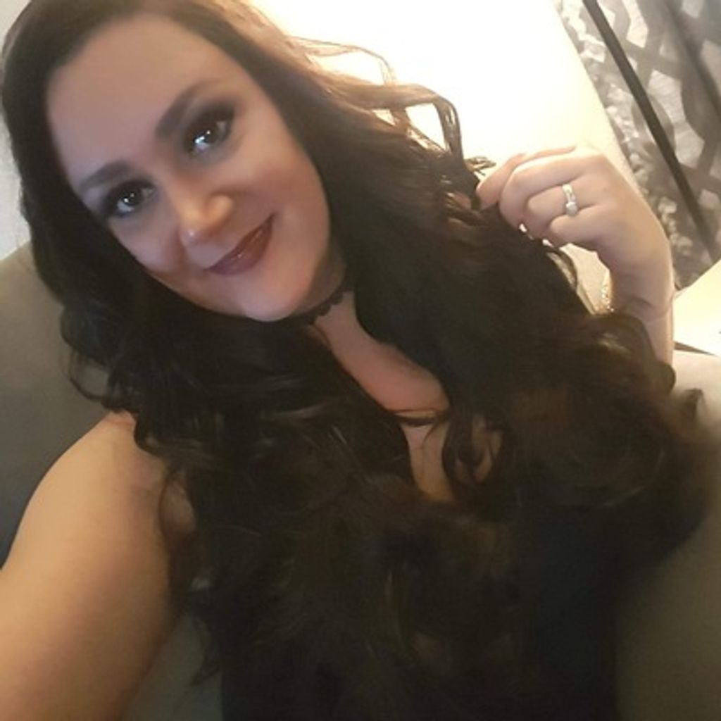 Holly Marie Daugherty Profile Photo