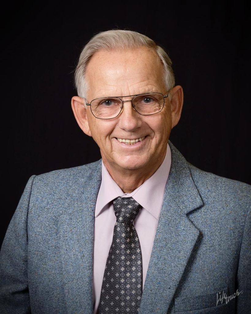 Loren Bernard White Profile Photo