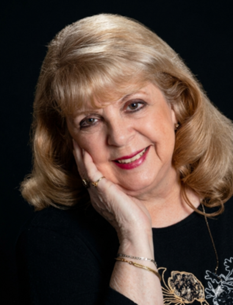 Mary Francys Lee Profile Photo