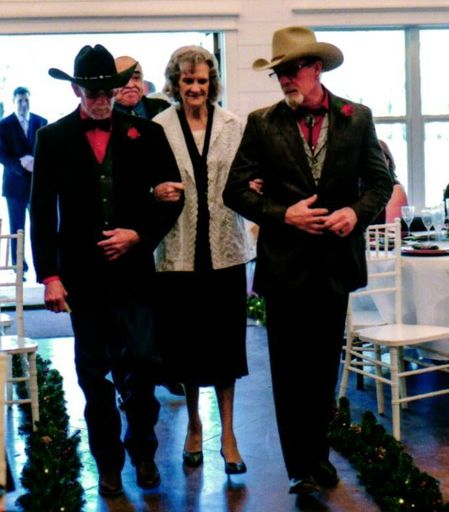 Bettye Jane (Lawless)  Garza photo gallery thumbnail 89 of 112