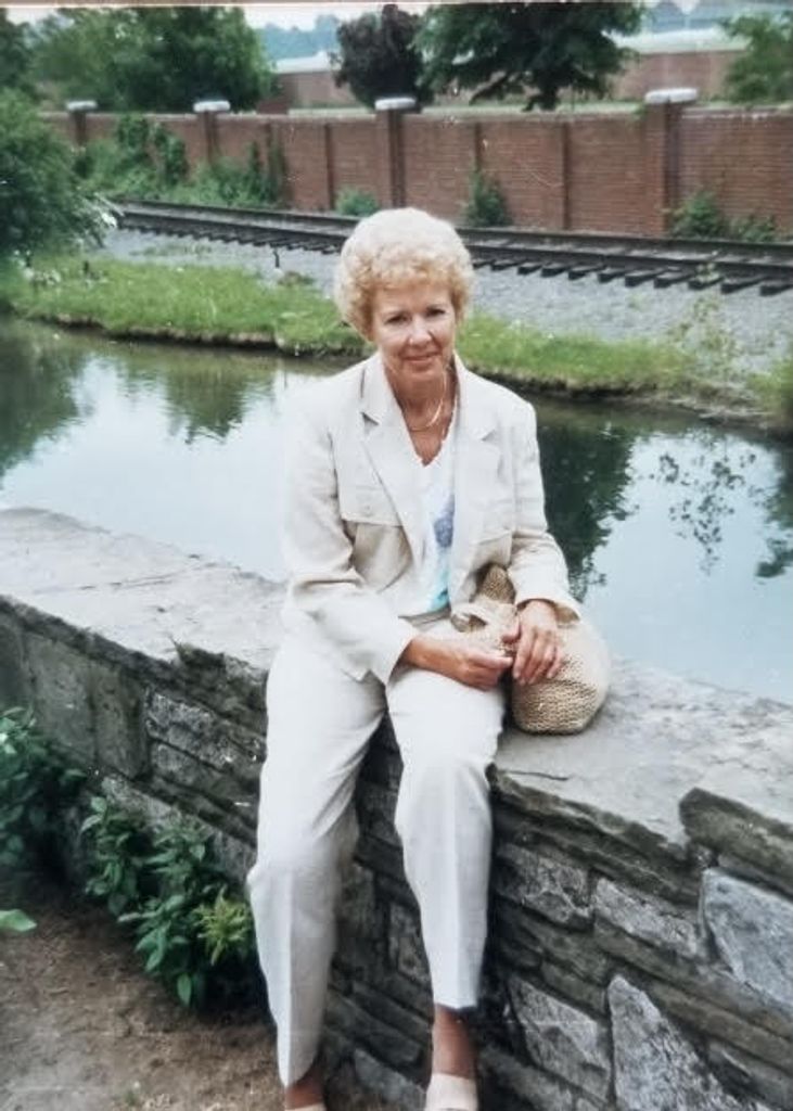 Laura Belle Hubbard