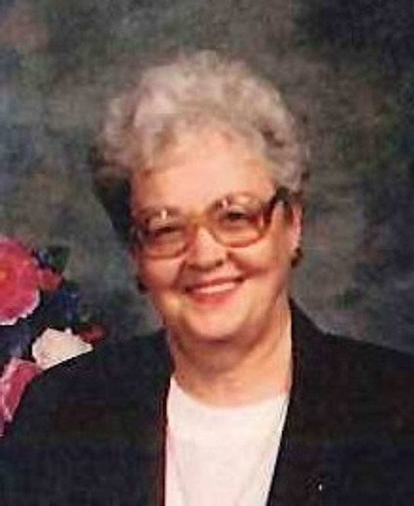 Mary Lee Loeb