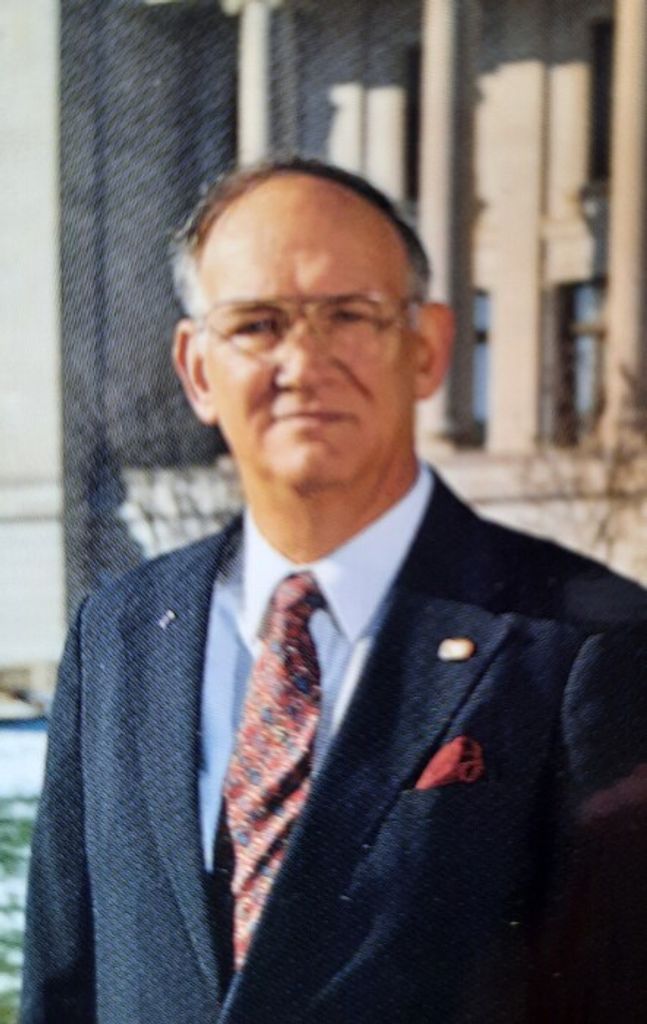 Maurice Lewis