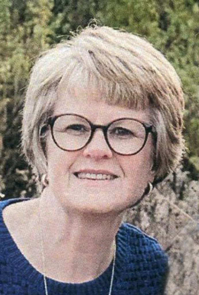 Becky Lucinda Bell Profile Photo