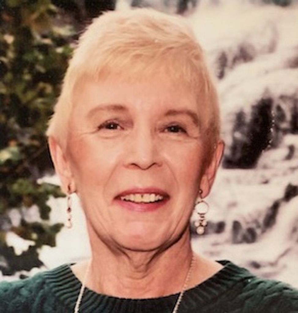 Alberta "Bertie" (Barnhart)  Hunt Carmon