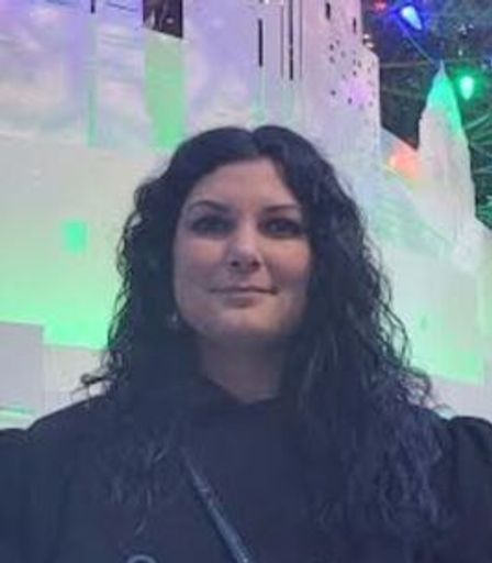 Ashley Valle Profile Photo