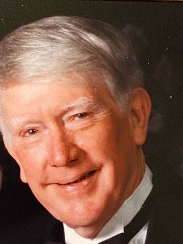 David Warren Dean Profile Photo