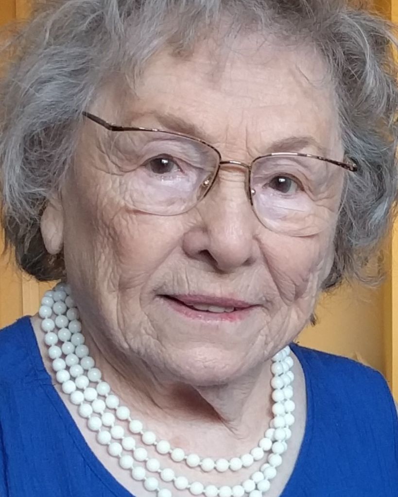 Maxine Ruth Dann Profile Photo