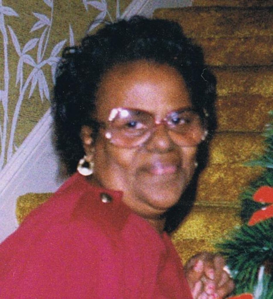 Lorraine Williams