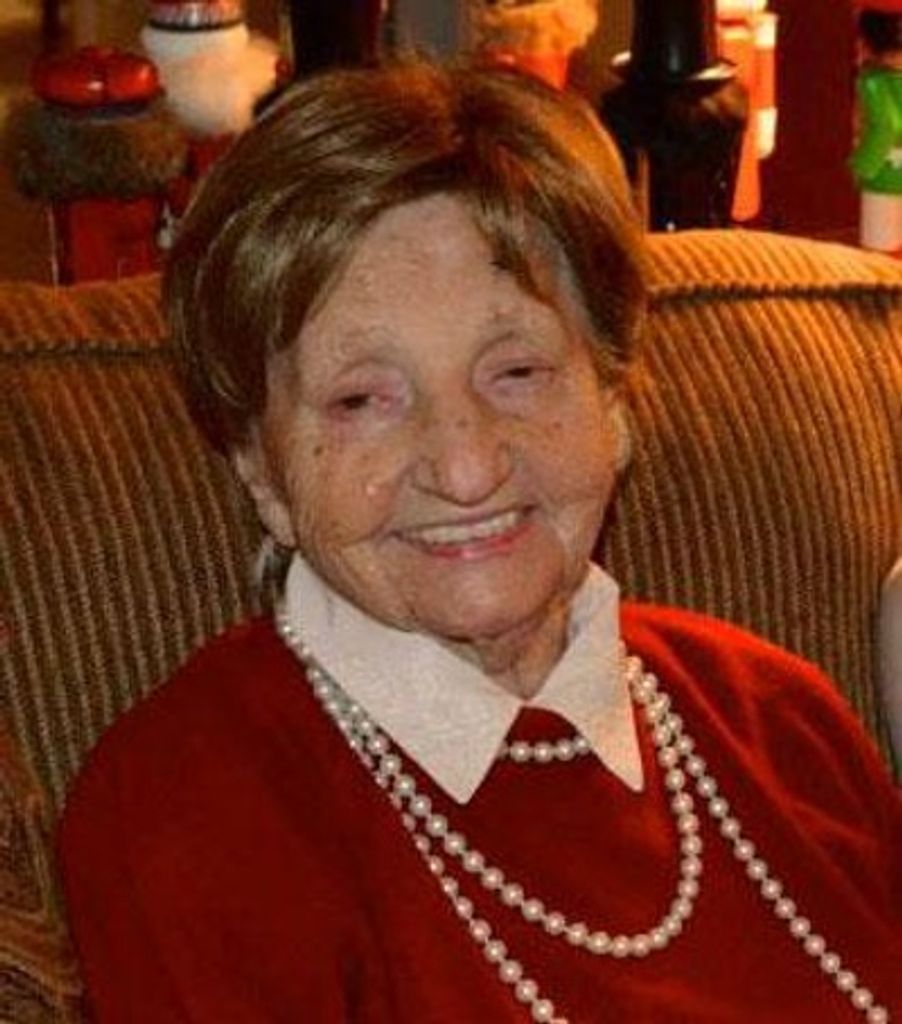 Lina Weber Profile Photo