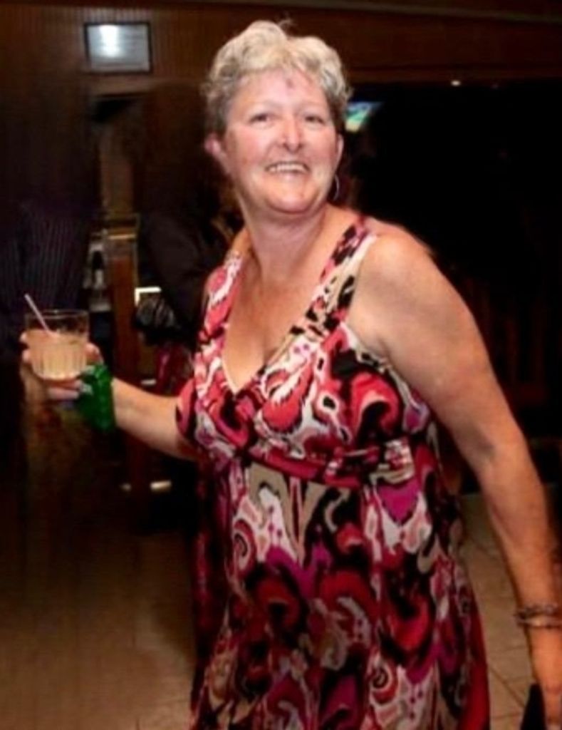 Luanne  L. Corbett