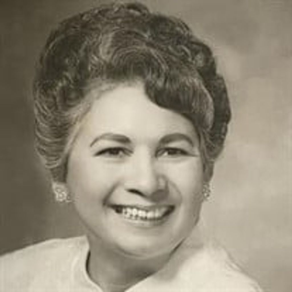 Carrie Flores Botello