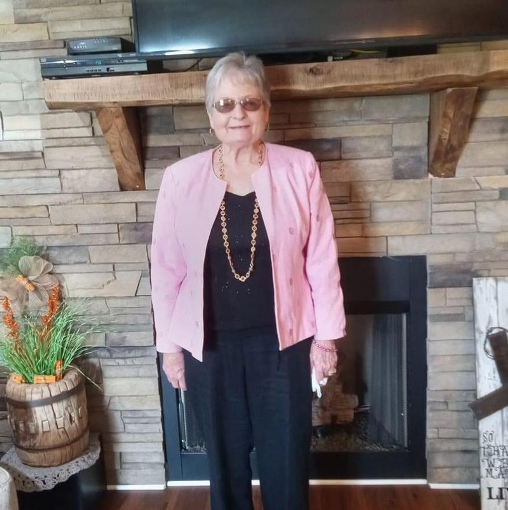Ada Elizabeth 'Liz' Osborne Profile Photo