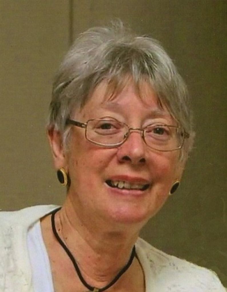 Elizabeth "Liz" (Stallings)  Stock Profile Photo