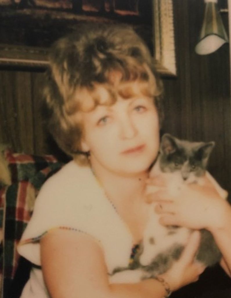 Carolyn Lee Hadley