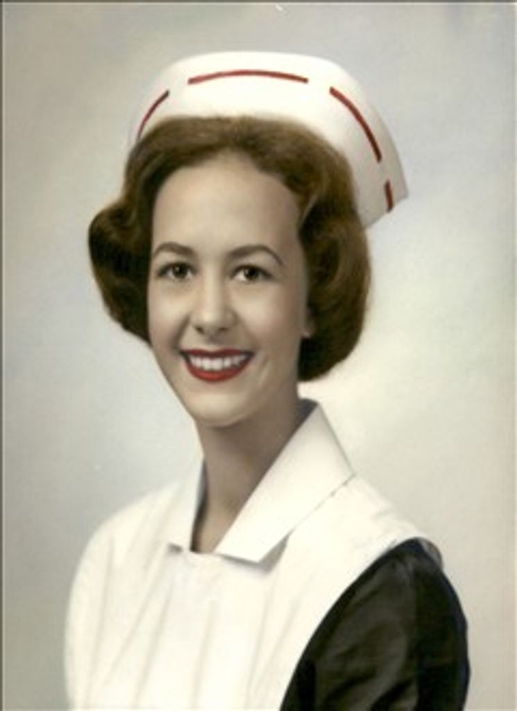 Leah Eckenwiler Profile Photo