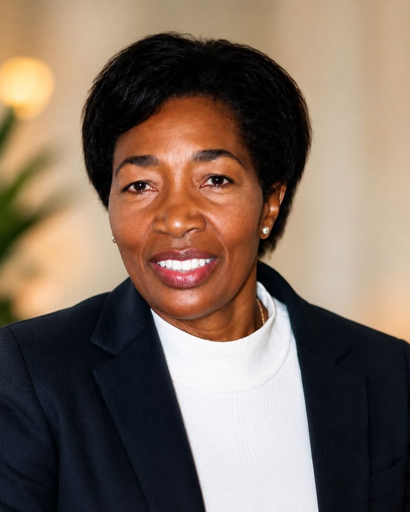Monica McKenzie Profile Photo