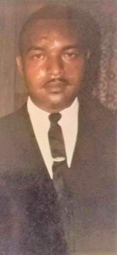 Carnell Burkhalter Profile Photo