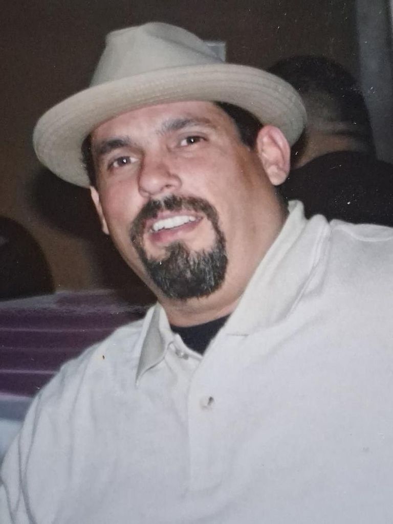 Steven Casanova Profile Photo