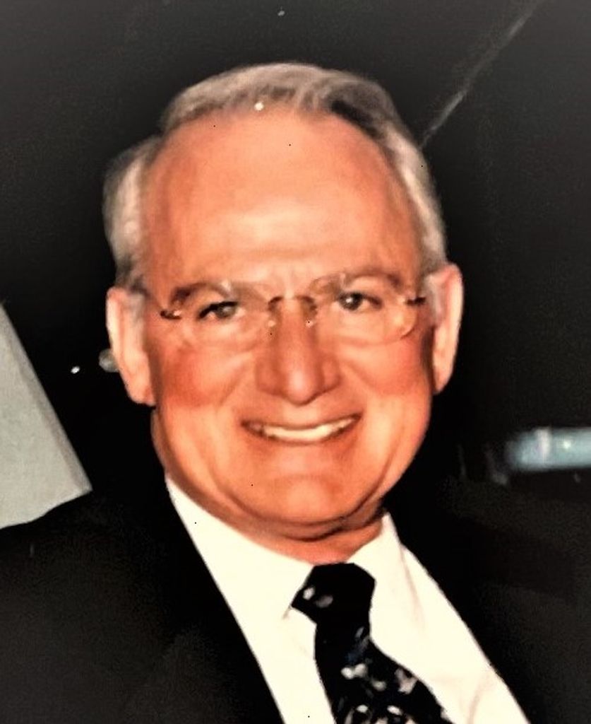 Dr. Roger Wayne Moore, M.D. Profile Photo